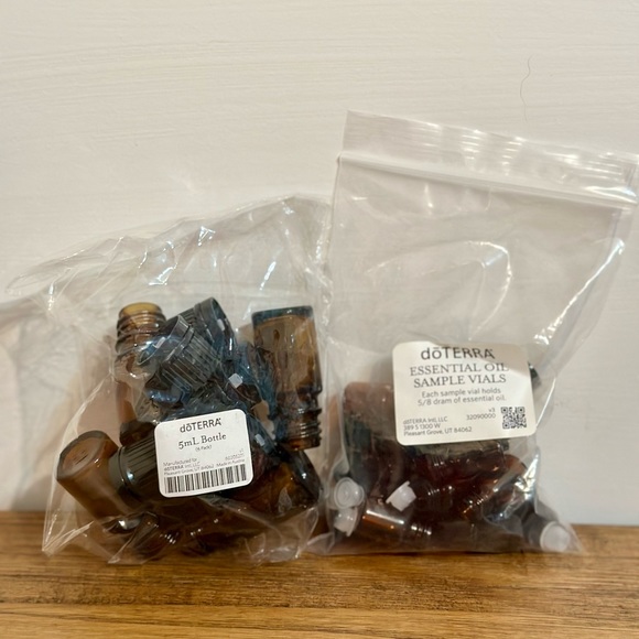 Doterra Empty Essential Oil Bottles - Picture 2 of 2